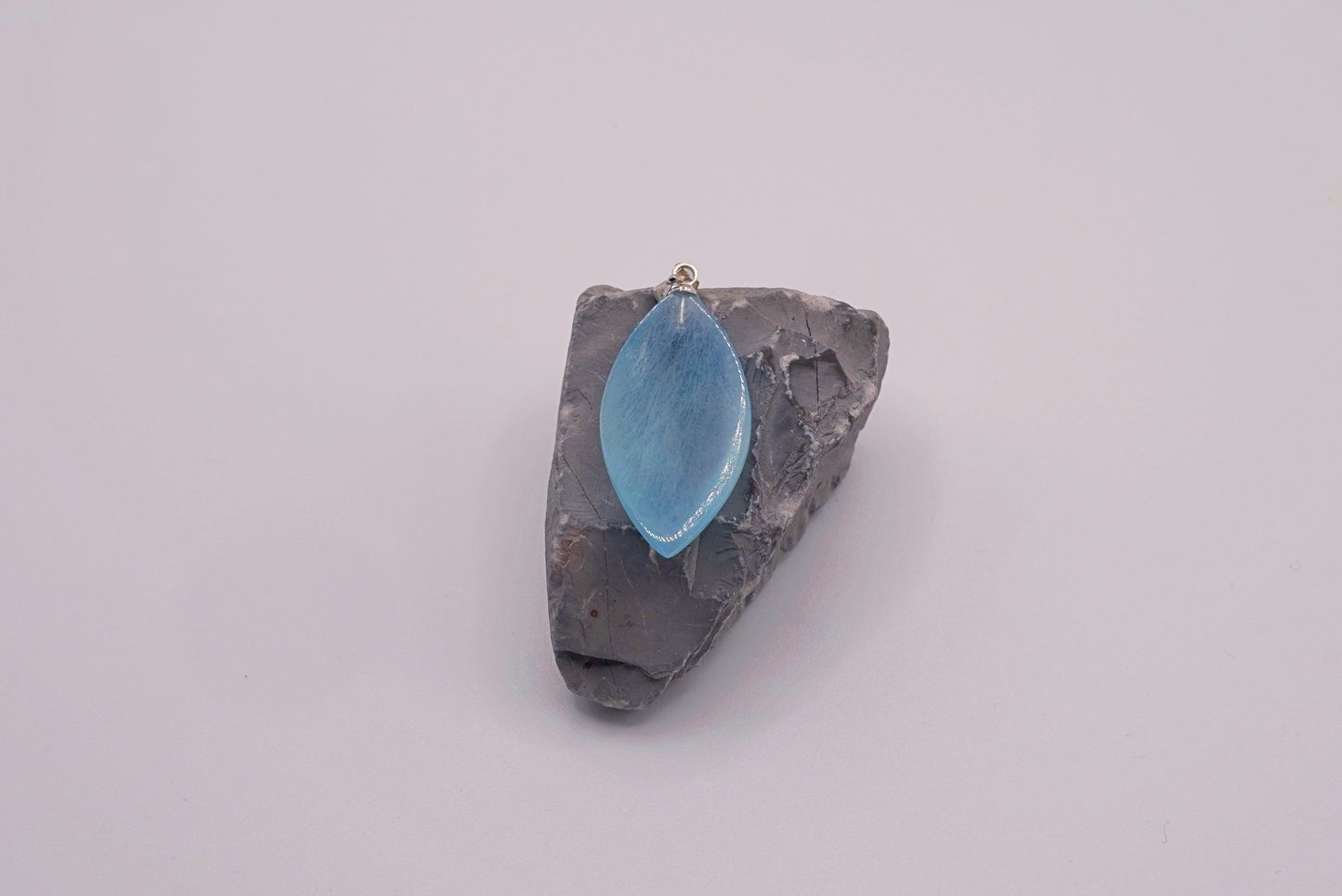 Certified Aquamarine Pendant Necklace - Light Blue Gemstone - Elegant Silver Jewelry