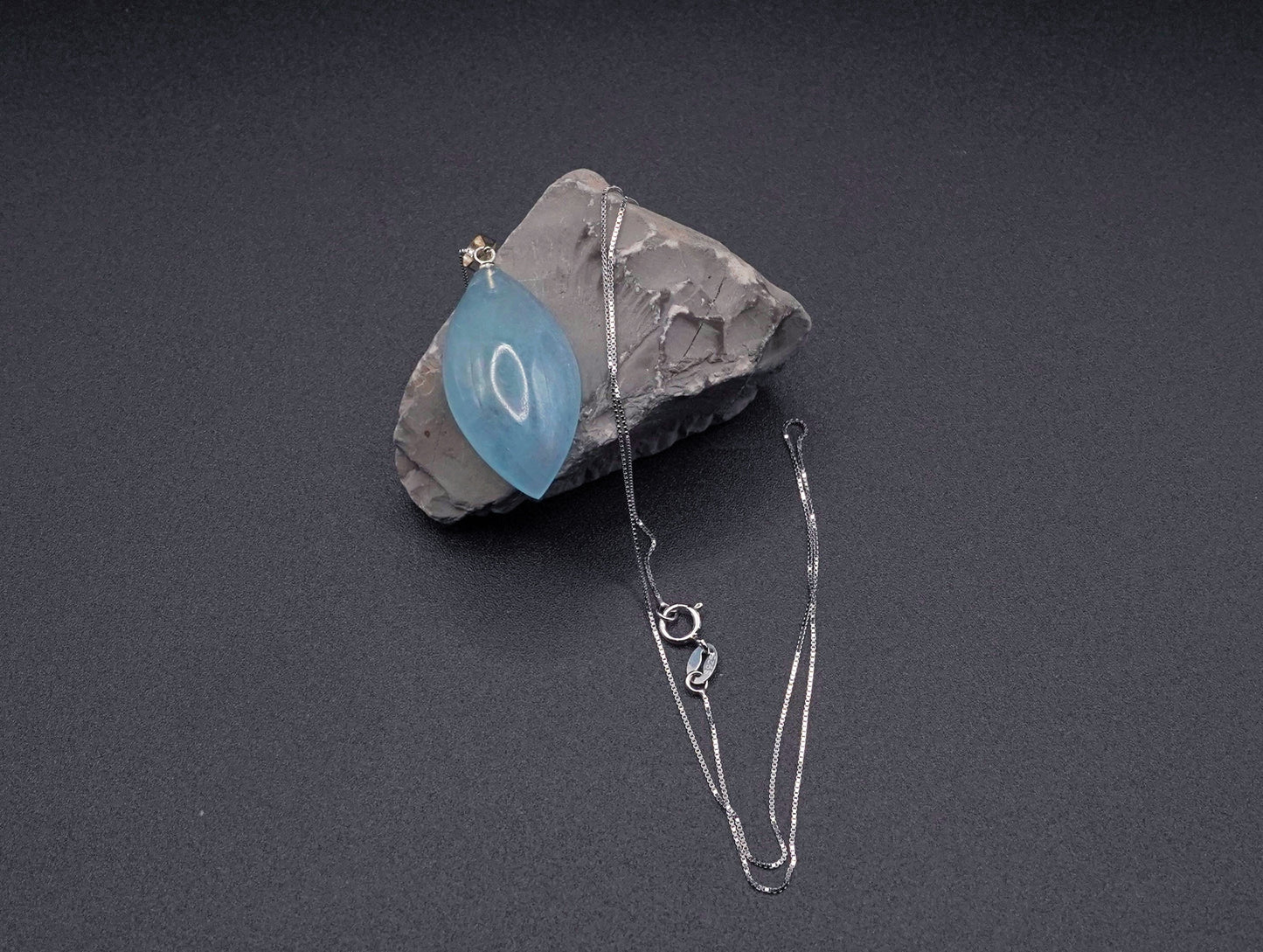 Certified Aquamarine Pendant Necklace - Light Blue Gemstone - Elegant Silver Jewelry