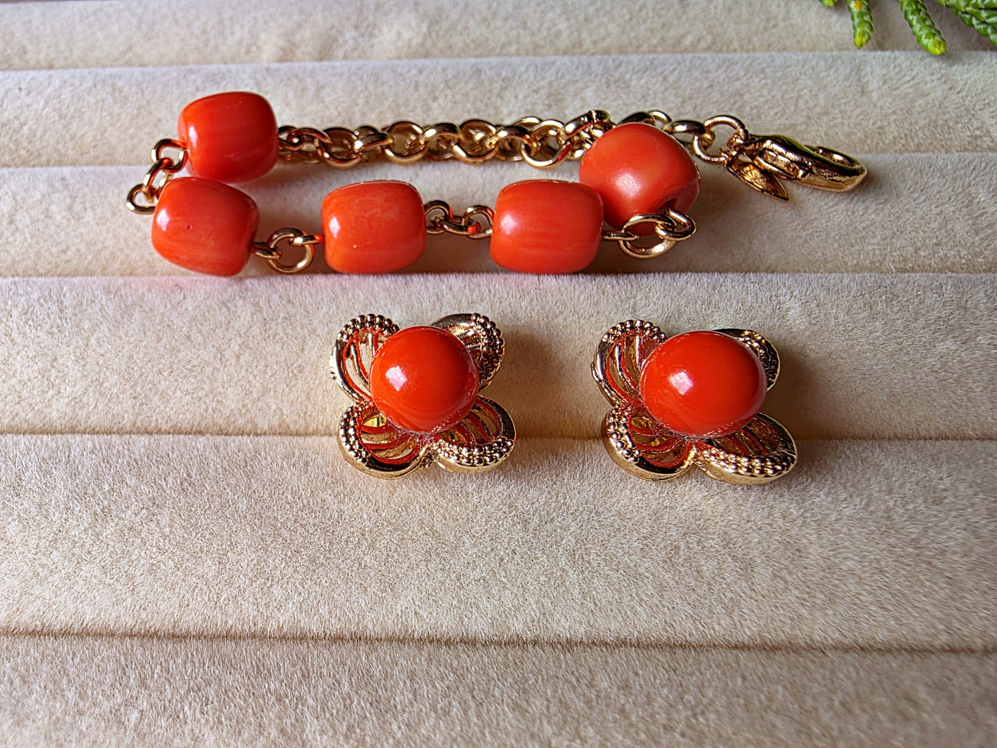 Coral Earring and Bracelet Set