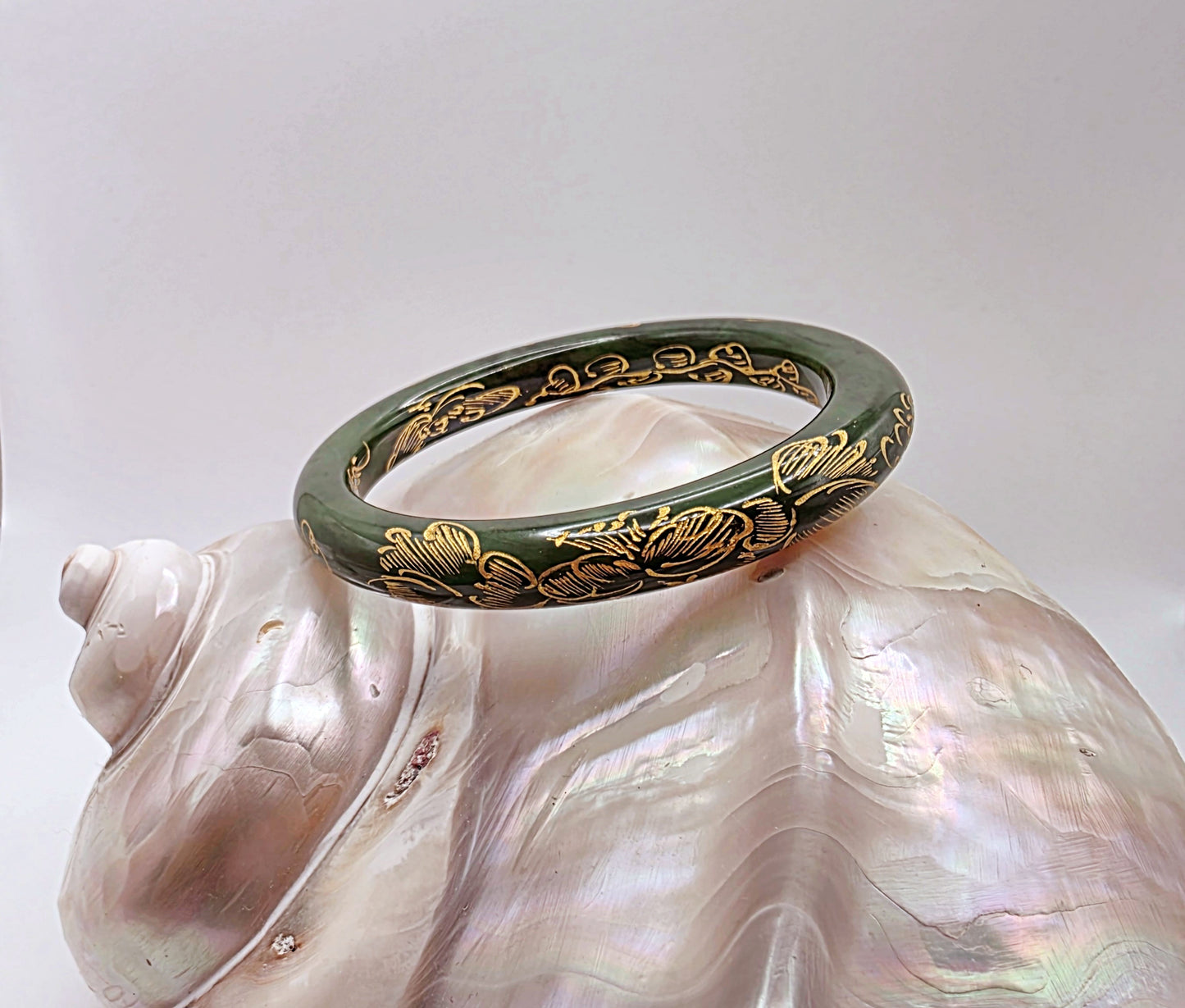 Hetian Jade Bangle with 999k Gold Carving  Handcrafted - Luxury - Certifie