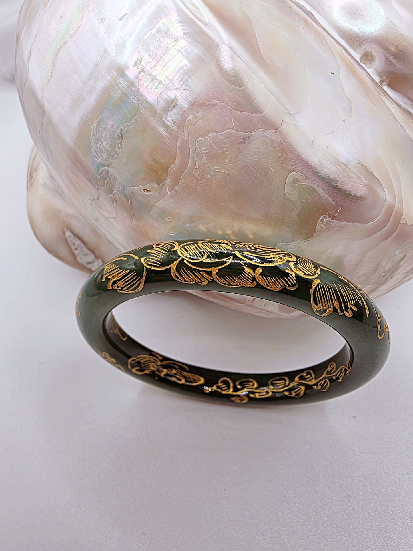 Hetian Jade Bangle with 999k Gold Carving  Handcrafted - Luxury - Certifie