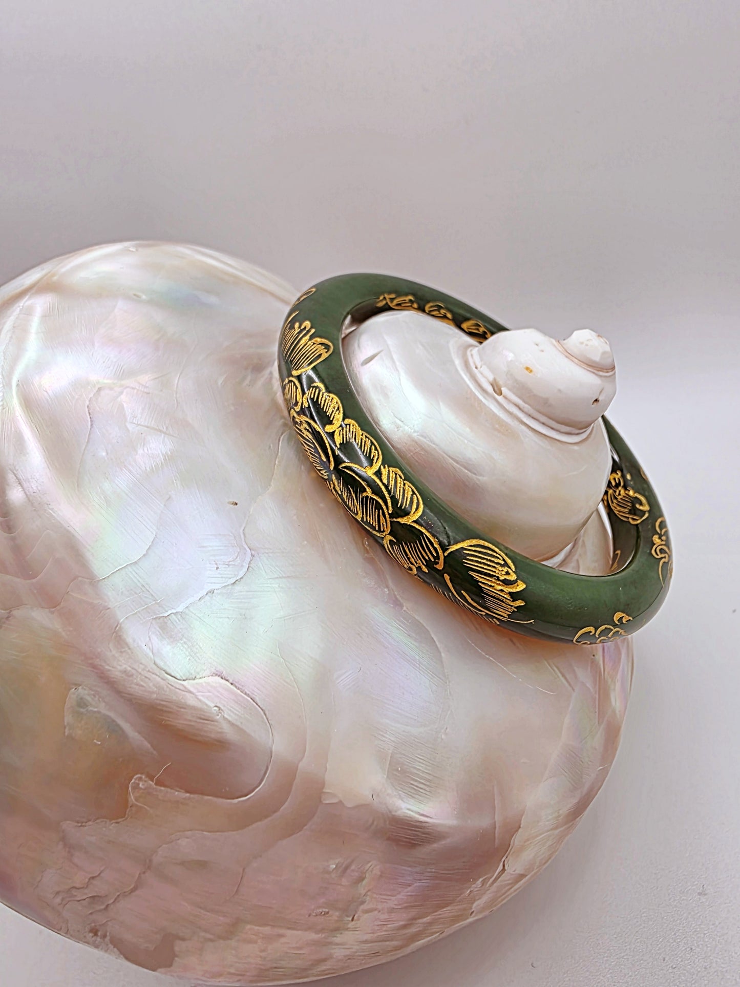 Hetian Jade Bangle with 999k Gold Carving  Handcrafted - Luxury - Certifie