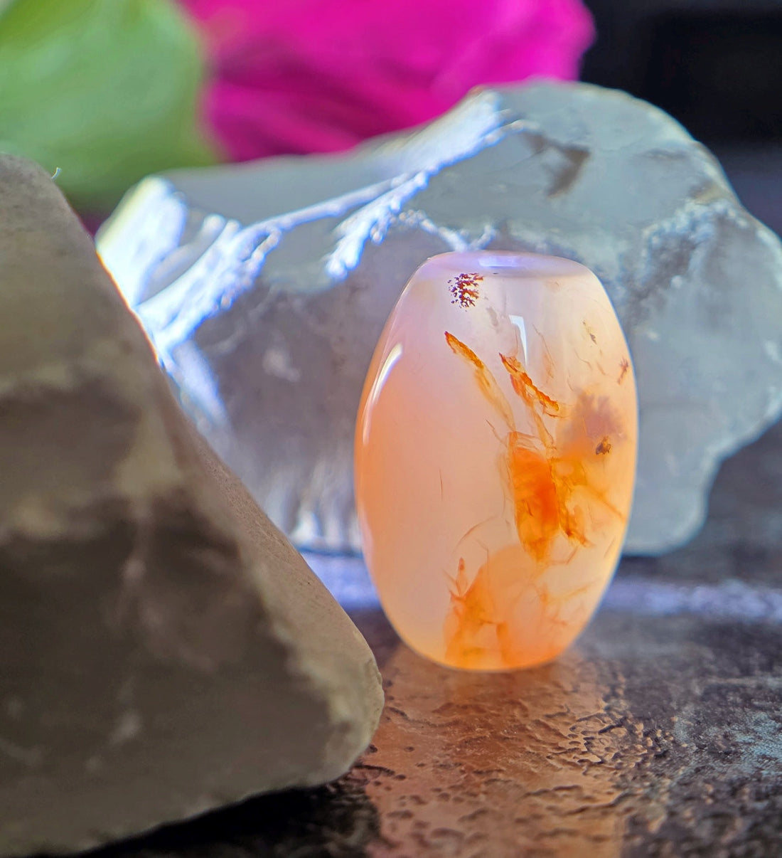 The Energy of South Red Agate (Nanhong) through Change and Transformation