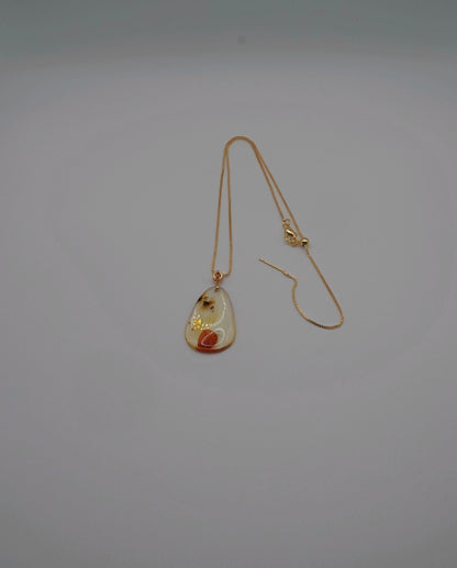 Natural Flower Amber Pendant - Botanical Resin Jewelry  Organic Elegance