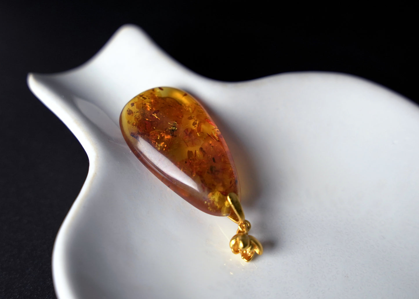 Certified Natural Amber Pendant – Golden Cognac Elegance