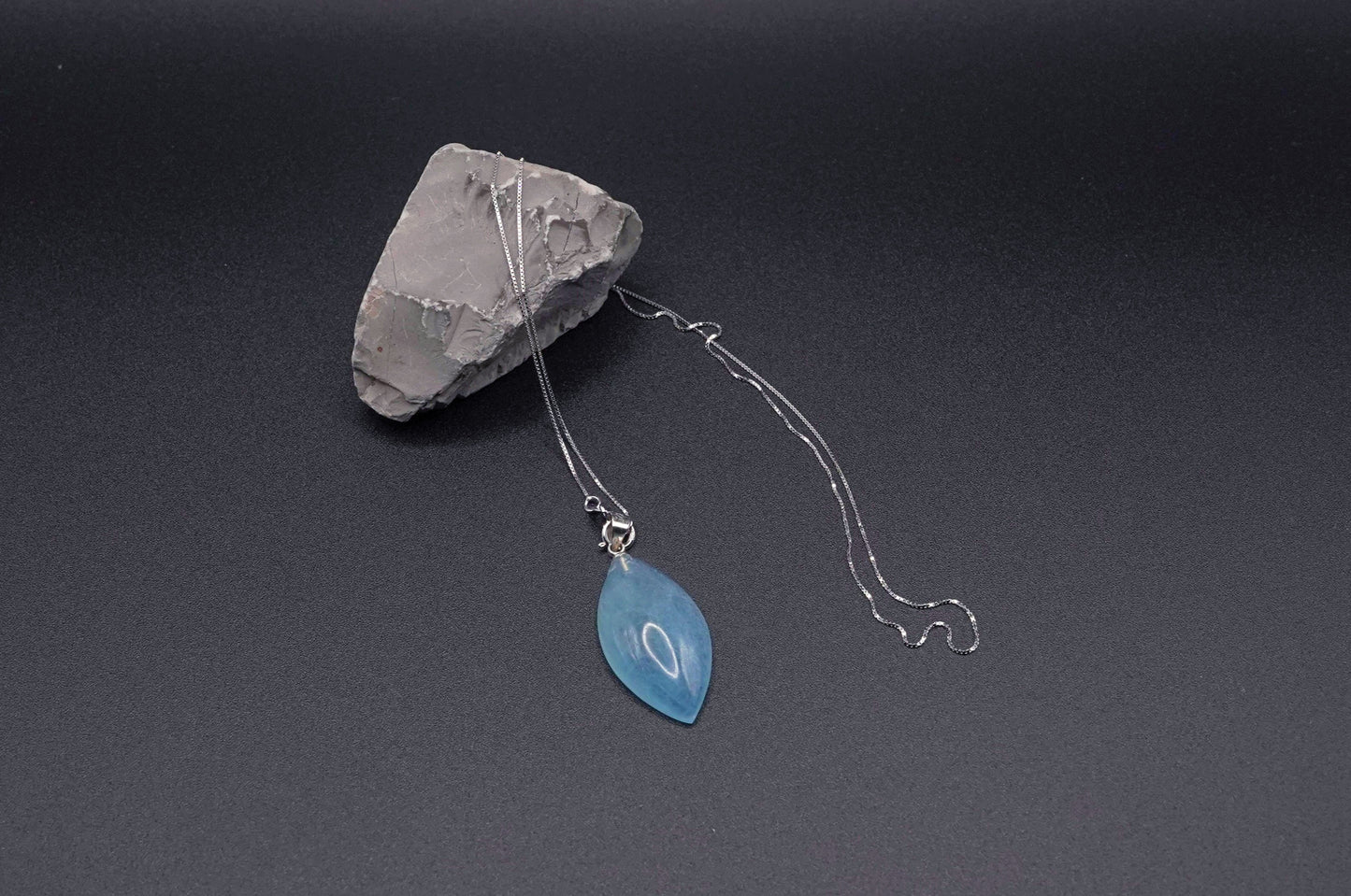 Certified Aquamarine Pendant Necklace - Light Blue Gemstone - Elegant Silver Jewelry