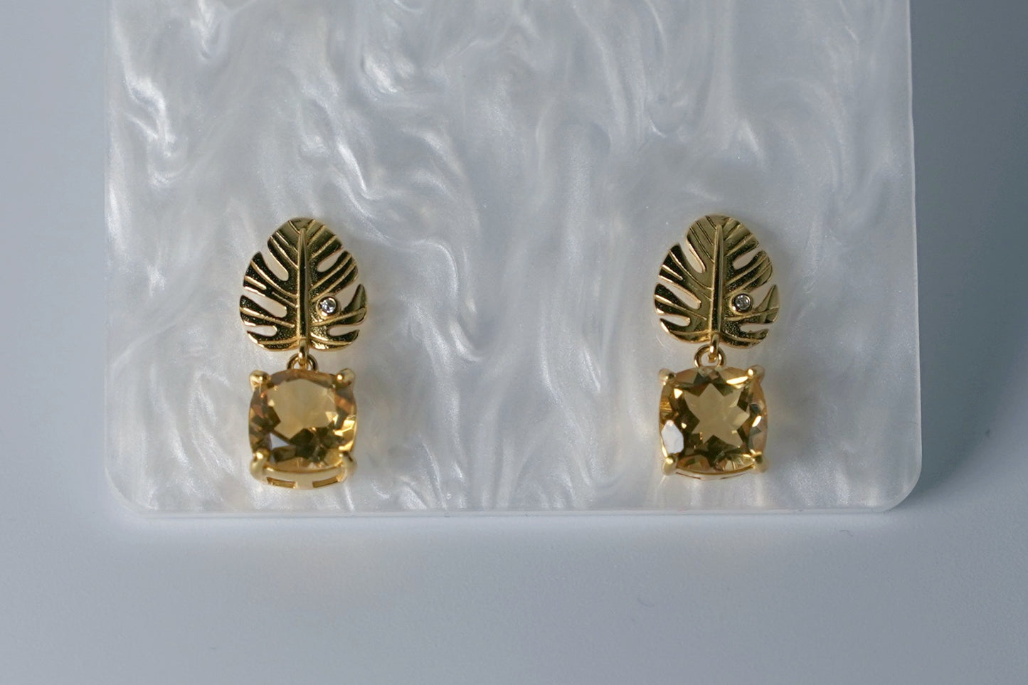 Certified Citrine Leaf Gold Earrings – Elegant Nature-Inspired Design