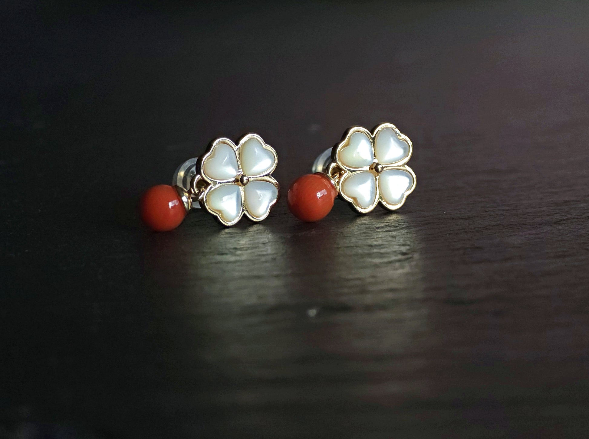 Four-Leaf Clover Coral Earring