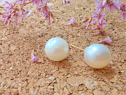 South Sea Pearl Stud Earrings